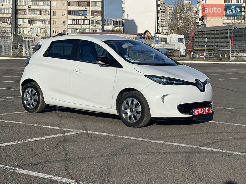 Хэтчбек Renault Zoe 2014 в Киеве фото 19 Хэтчбек Renault Zoe 2014 в Киеве