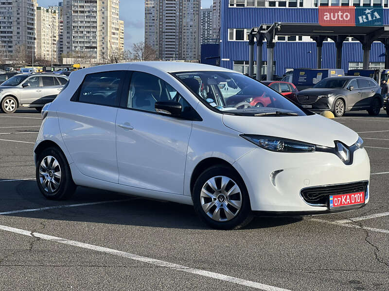 Хэтчбек Renault Zoe 2014 в Киеве фото 28 Хэтчбек Renault Zoe 2014 в Киеве