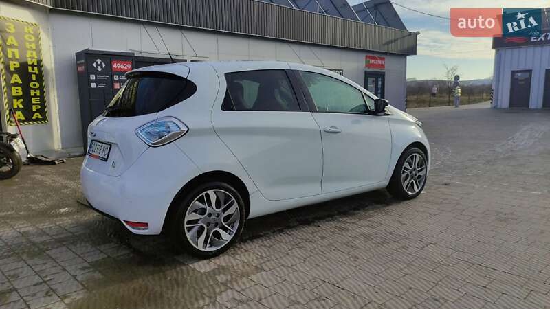 Хэтчбек Renault Zoe 2016 в Львове