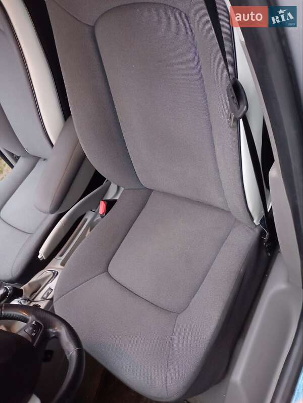 Хэтчбек Renault Zoe 2015 в Кременце фото 20 Хэтчбек Renault Zoe 2015 в Кременце