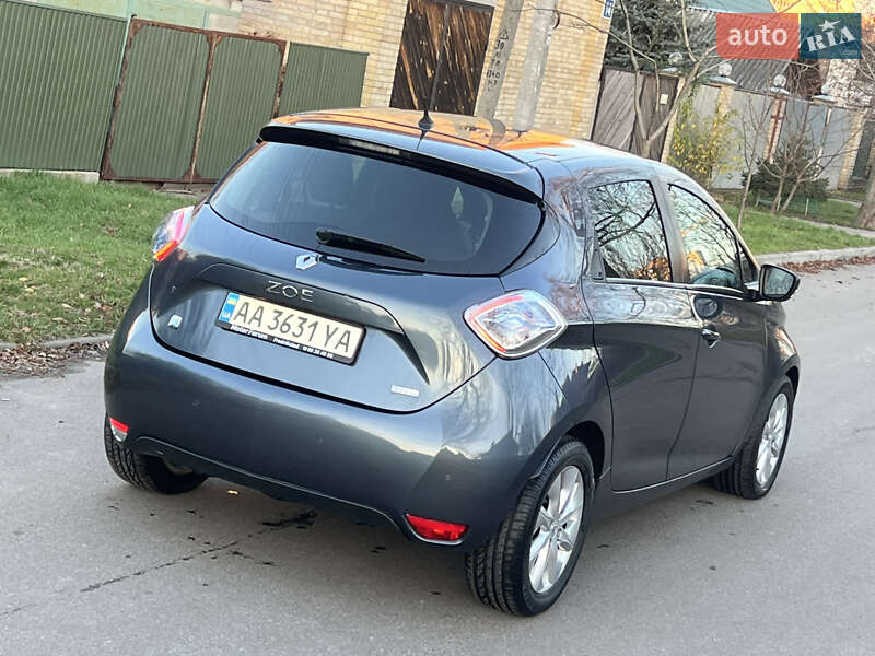 Хэтчбек Renault Zoe 2017 в Киеве