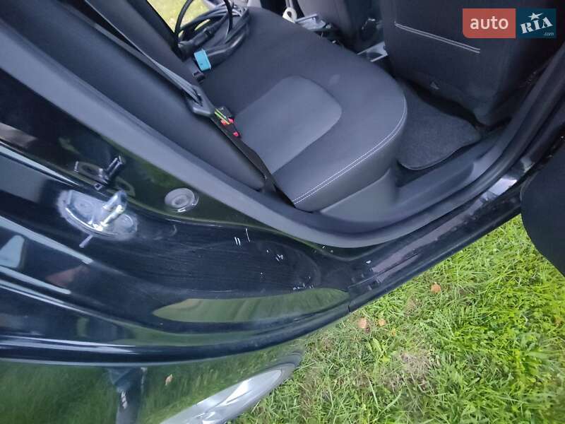 Хэтчбек Renault Zoe 2017 в Луцке фото 17 Хэтчбек Renault Zoe 2017 в Луцке