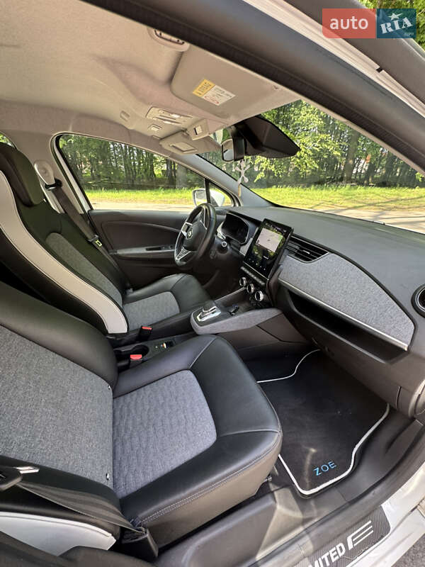 Хэтчбек Renault Zoe 2020 в Пустомытах