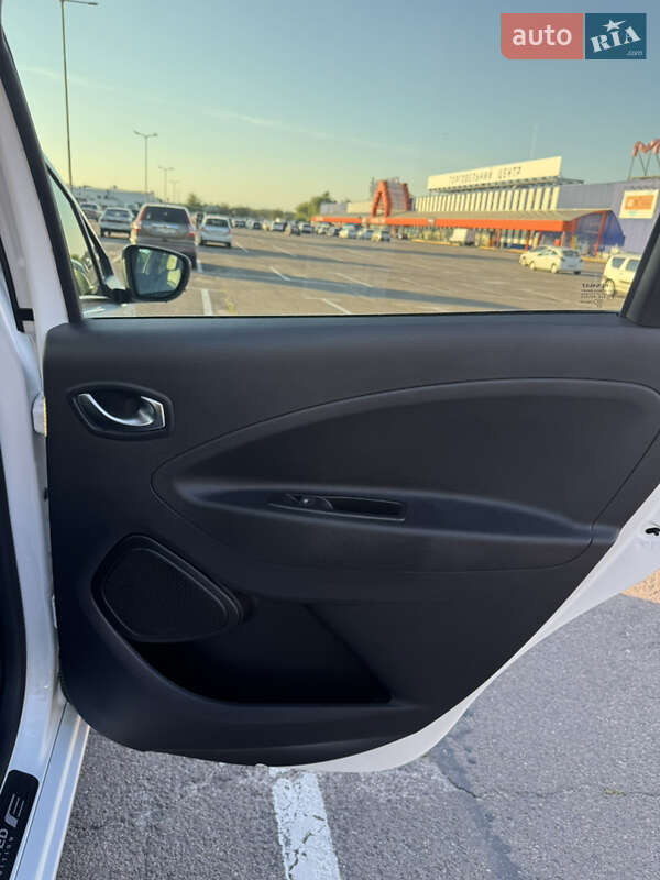 Хэтчбек Renault Zoe 2020 в Пустомытах