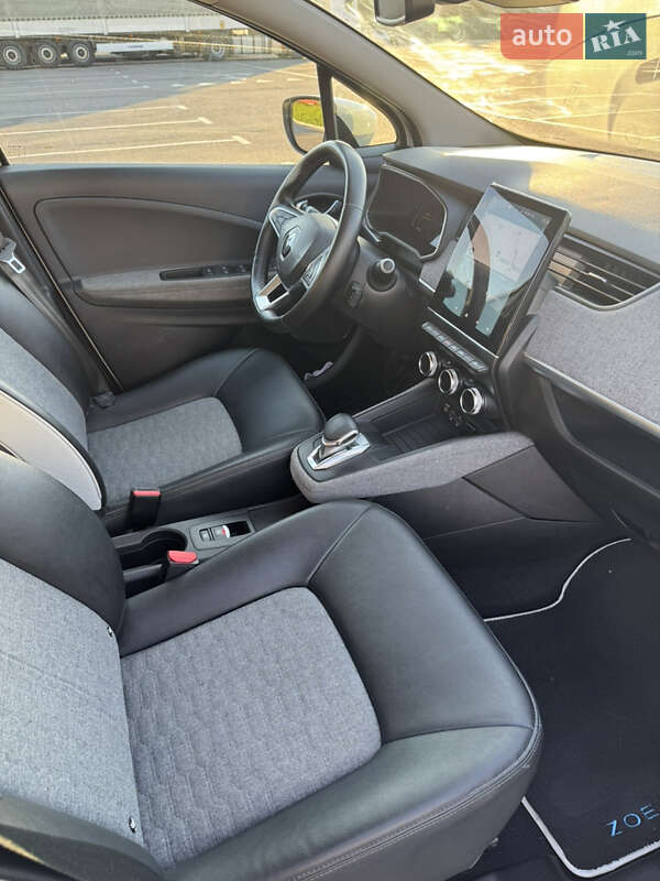 Хэтчбек Renault Zoe 2020 в Пустомытах