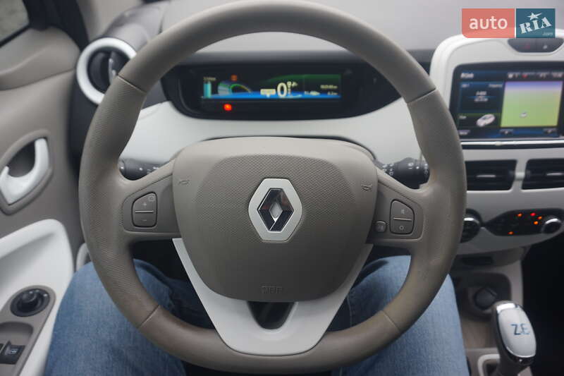 Хэтчбек Renault Zoe 2017 в Самборе фото 32 Хэтчбек Renault Zoe 2017 в Самборе