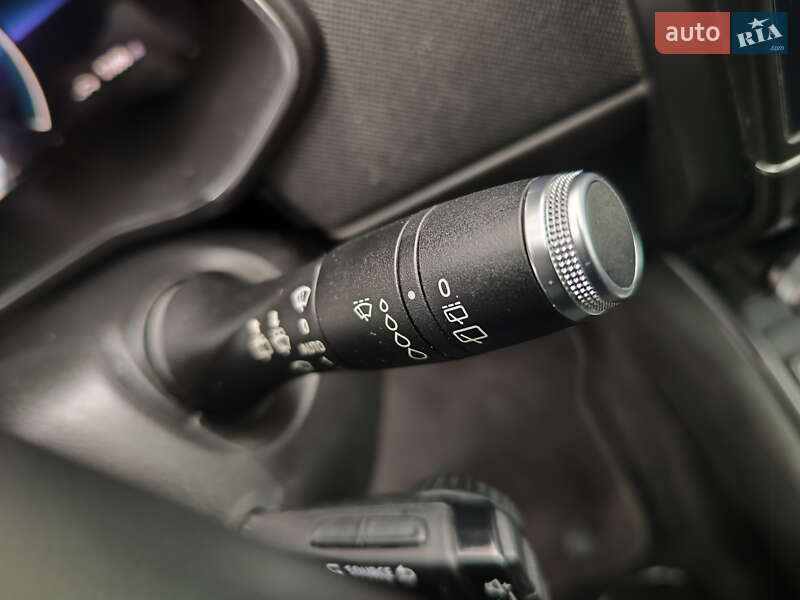 Хэтчбек Renault Zoe 2020 в Новых Санжарах фото 19 Хэтчбек Renault Zoe 2020 в Новых Санжарах