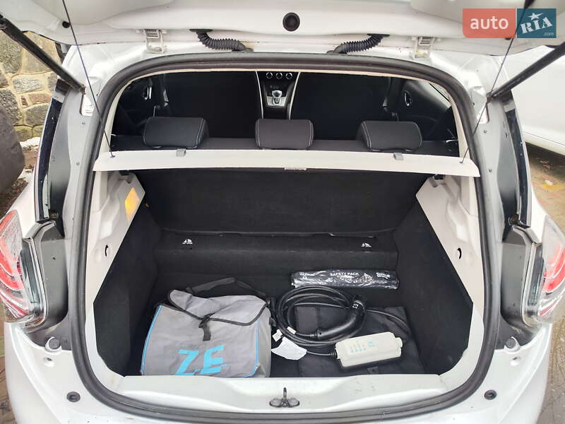 Хэтчбек Renault Zoe 2020 в Новых Санжарах фото 13 Хэтчбек Renault Zoe 2020 в Новых Санжарах