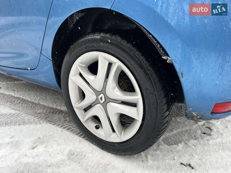 Хетчбек Renault Zoe 2018 в Києві