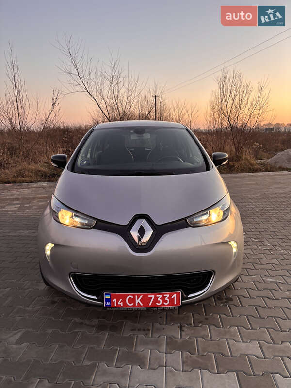 Хэтчбек Renault Zoe 2016 в Львове