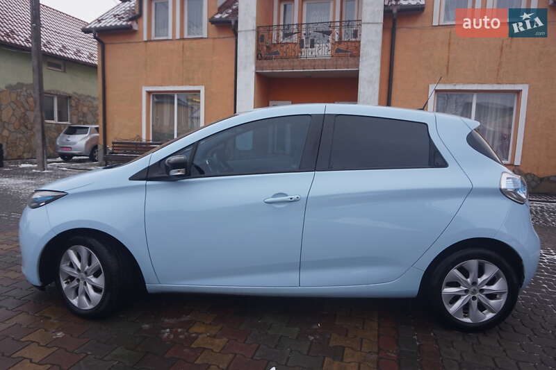 Хэтчбек Renault Zoe 2015 в Самборе фото 22 Хэтчбек Renault Zoe 2015 в Самборе