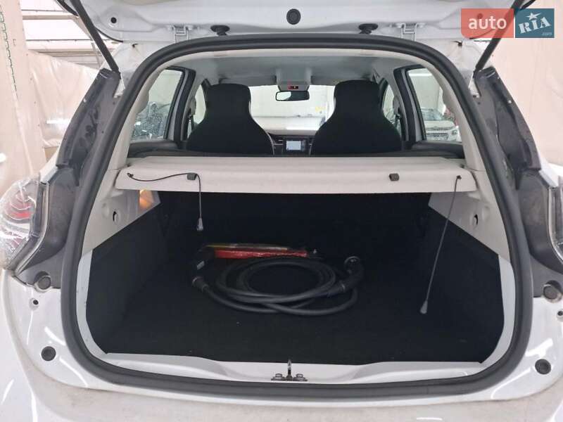 Хэтчбек Renault Zoe 2020 в Дубно