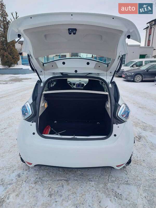 Хетчбек Renault Zoe 2018 в Івано-Франківську