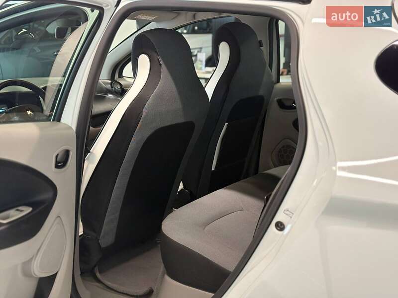 Хетчбек Renault Zoe 2017 в Львові