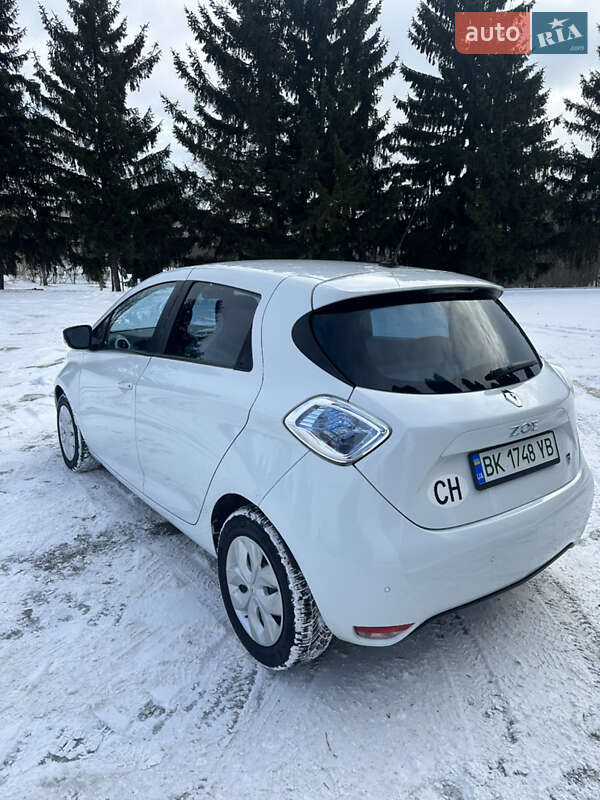Хэтчбек Renault Zoe 2013 в Дубно