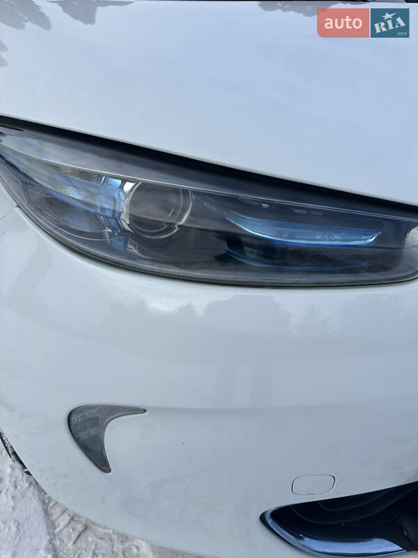 Хэтчбек Renault Zoe 2013 в Дубно