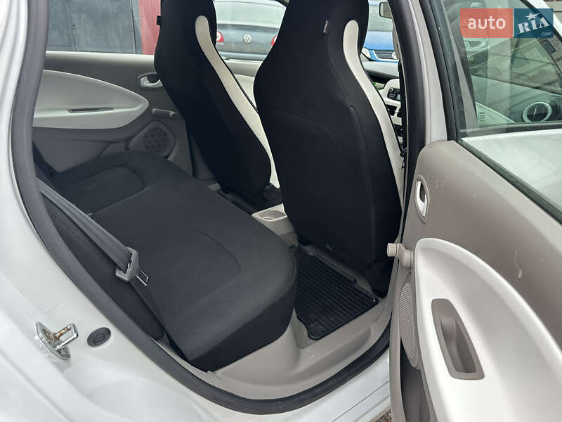 Хэтчбек Renault Zoe 2017 в Сокале