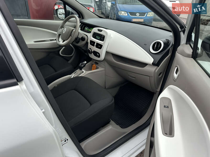 Хэтчбек Renault Zoe 2017 в Сокале