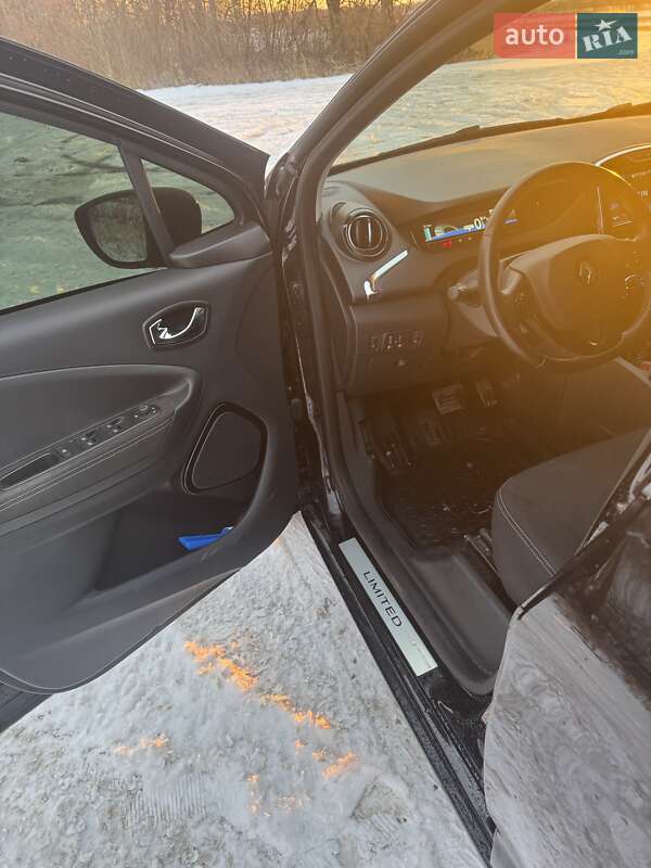 Хэтчбек Renault Zoe 2018 в Львове