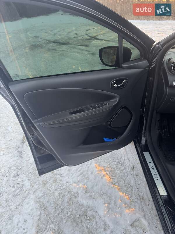 Хэтчбек Renault Zoe 2018 в Львове