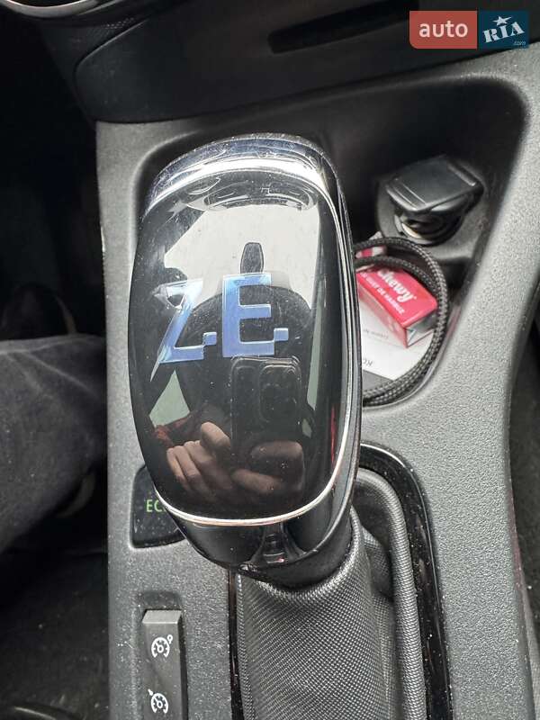 Хэтчбек Renault Zoe 2018 в Львове