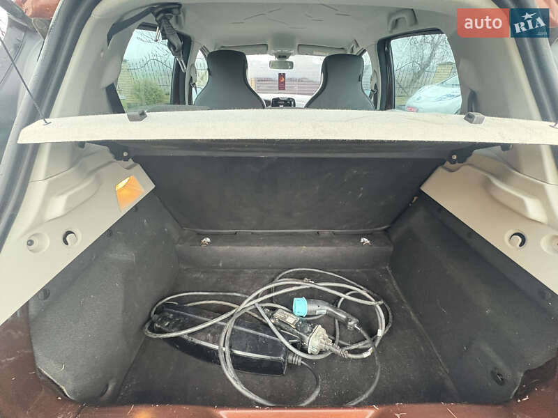 Хетчбек Renault Zoe 2015 в Луцьку фото 22 Хетчбек Renault Zoe 2015 в Луцьку