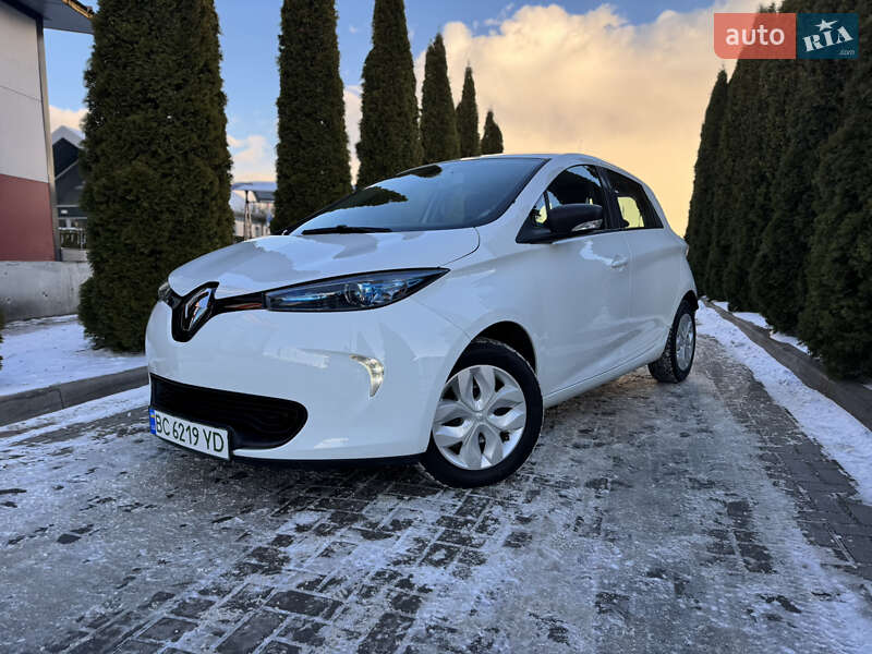 Хэтчбек Renault Zoe 2017 в Городке
