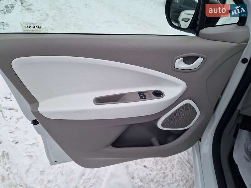 Хэтчбек Renault Zoe 2017 в Виннице фото 19 Хэтчбек Renault Zoe 2017 в Виннице