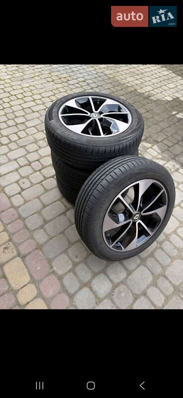 Хетчбек Renault Zoe 2018 в Дрогобичі фото 16 Хетчбек Renault Zoe 2018 в Дрогобичі