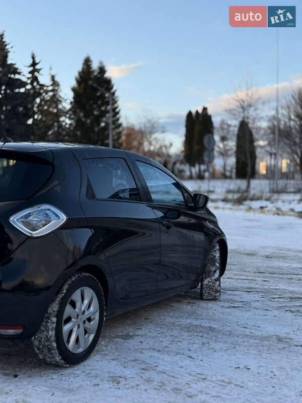 Хетчбек Renault Zoe 2014 в Дубні
