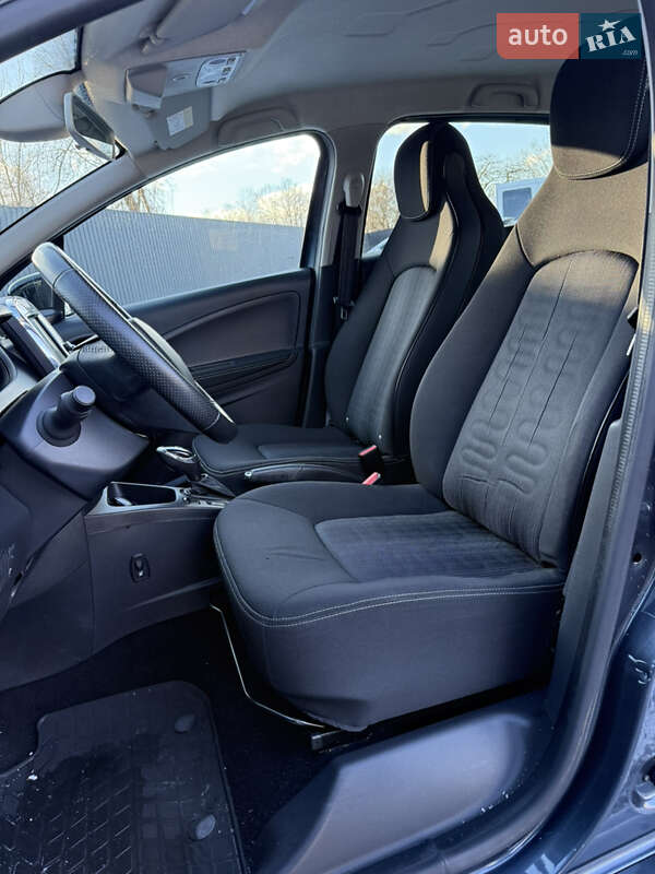 Хетчбек Renault Zoe 2018 в Дрогобичі