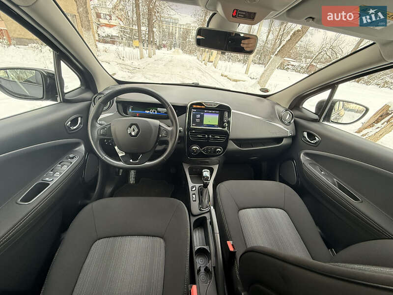Хэтчбек Renault Zoe 2017 в Ужгороде