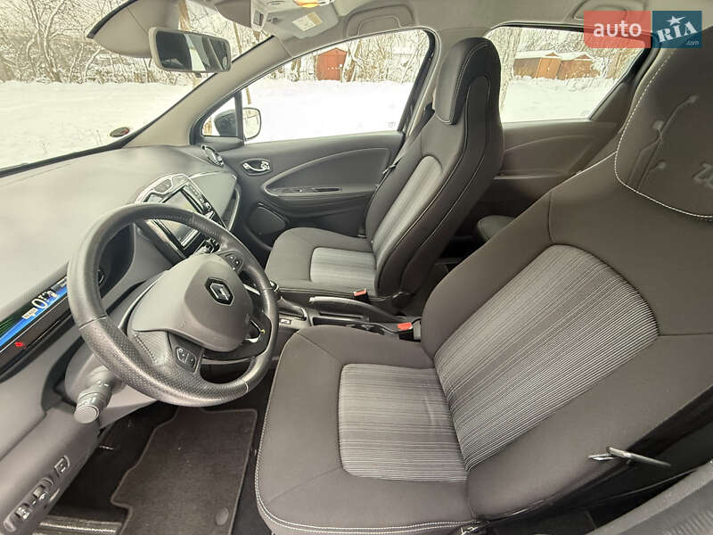 Хэтчбек Renault Zoe 2017 в Ужгороде