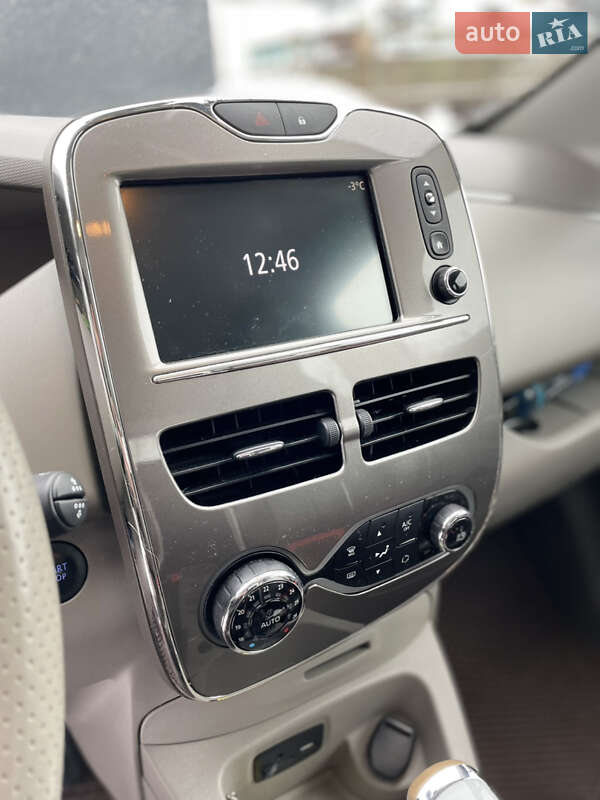 Хэтчбек Renault Zoe 2017 в Хмельницком