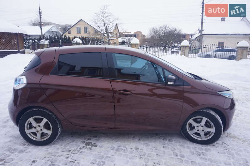 Хэтчбек Renault Zoe 2015 в Самборе