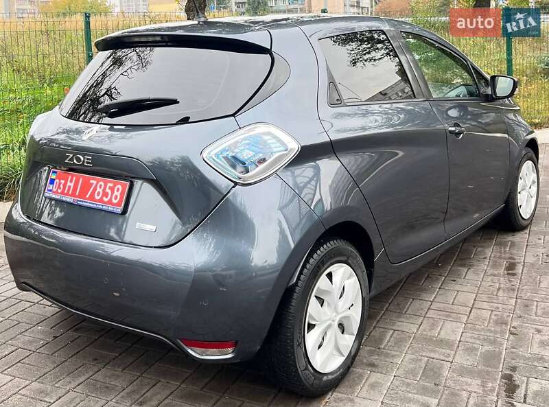 Хэтчбек Renault Zoe 2017 в Киеве фото 6 Хэтчбек Renault Zoe 2017 в Киеве