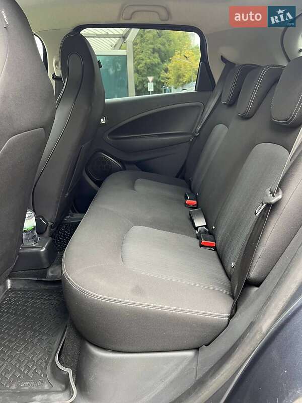 Хэтчбек Renault Zoe 2017 в Киеве фото 16 Хэтчбек Renault Zoe 2017 в Киеве