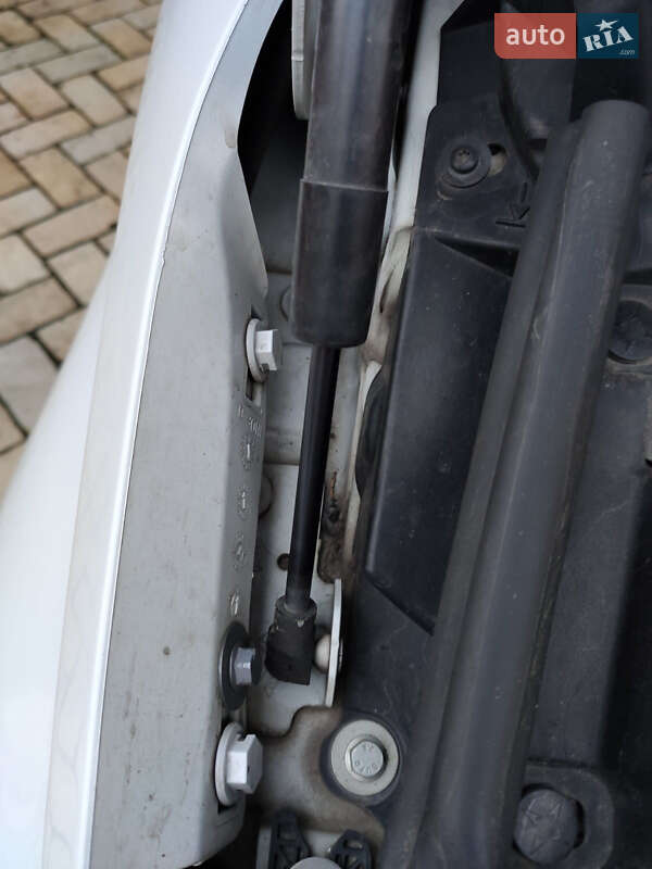 Хэтчбек Renault Zoe 2018 в Ворзеле