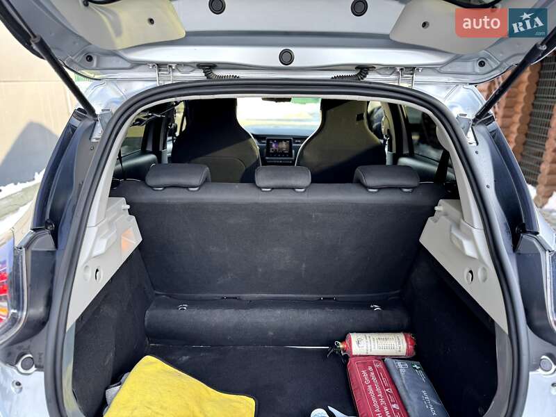 Хэтчбек Renault Zoe 2020 в Самборе