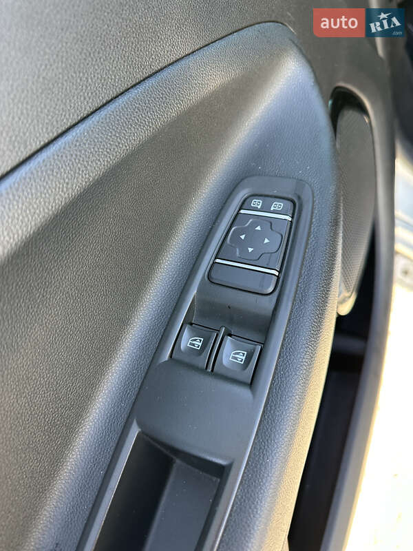 Хэтчбек Renault Zoe 2019 в Луцке