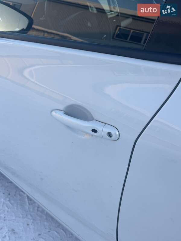 Хэтчбек Renault Zoe 2018 в Тернополе фото 18 Хэтчбек Renault Zoe 2018 в Тернополе