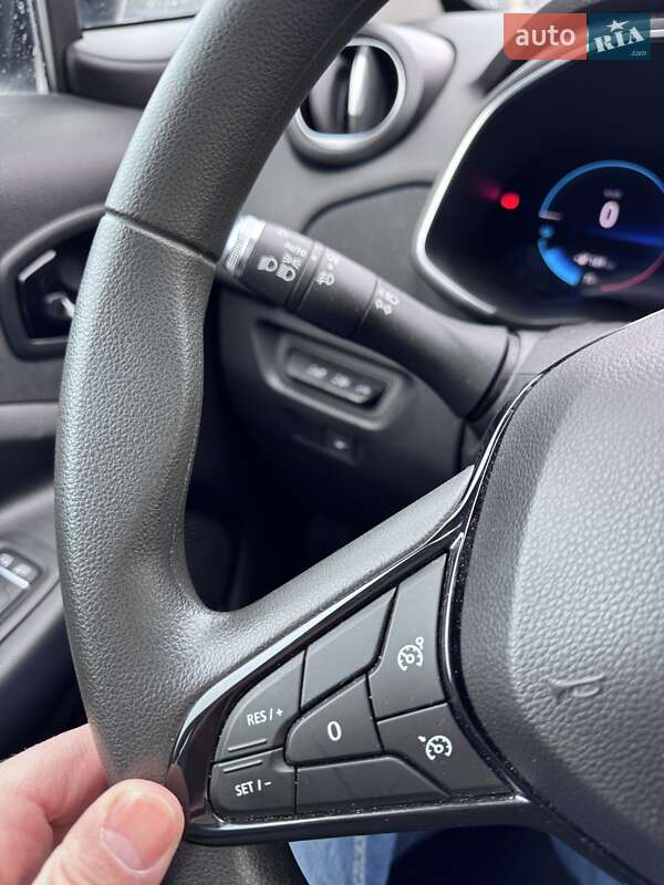 Хэтчбек Renault Zoe 2020 в Стрые фото 16 Хэтчбек Renault Zoe 2020 в Стрые