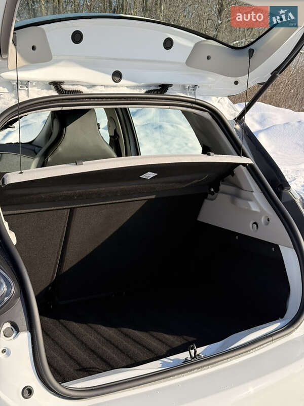 Хетчбек Renault Zoe 2020 в Тернополі