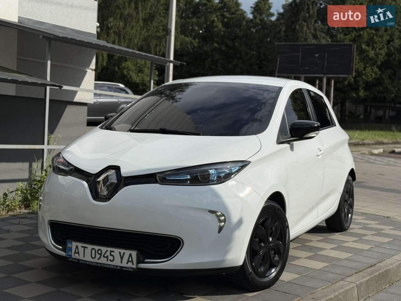 2015 Renault ZOE - мініатюра 12