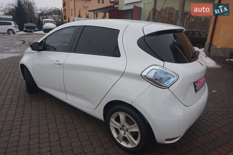 Хэтчбек Renault Zoe 2018 в Самборе