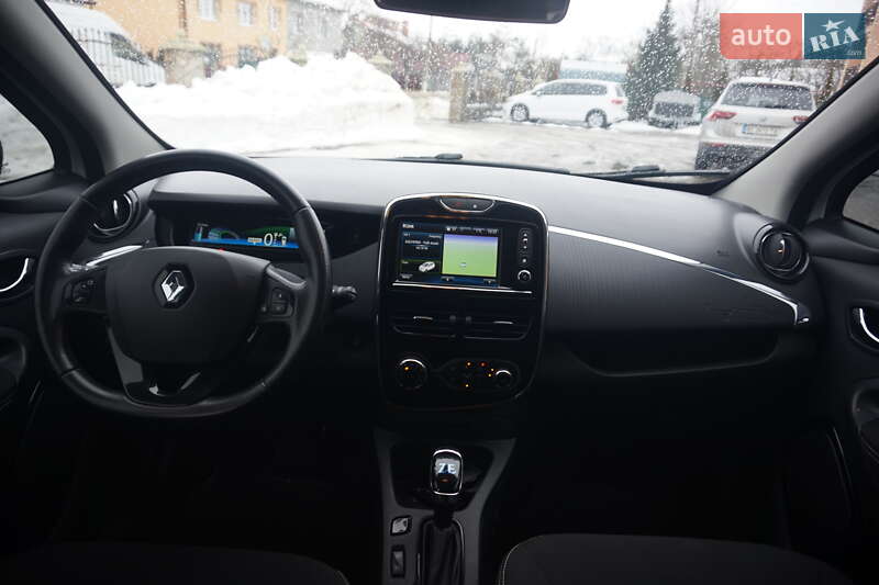 Хэтчбек Renault Zoe 2018 в Самборе