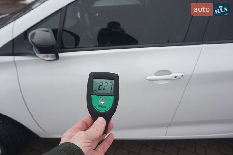 Хэтчбек Renault Zoe 2018 в Самборе