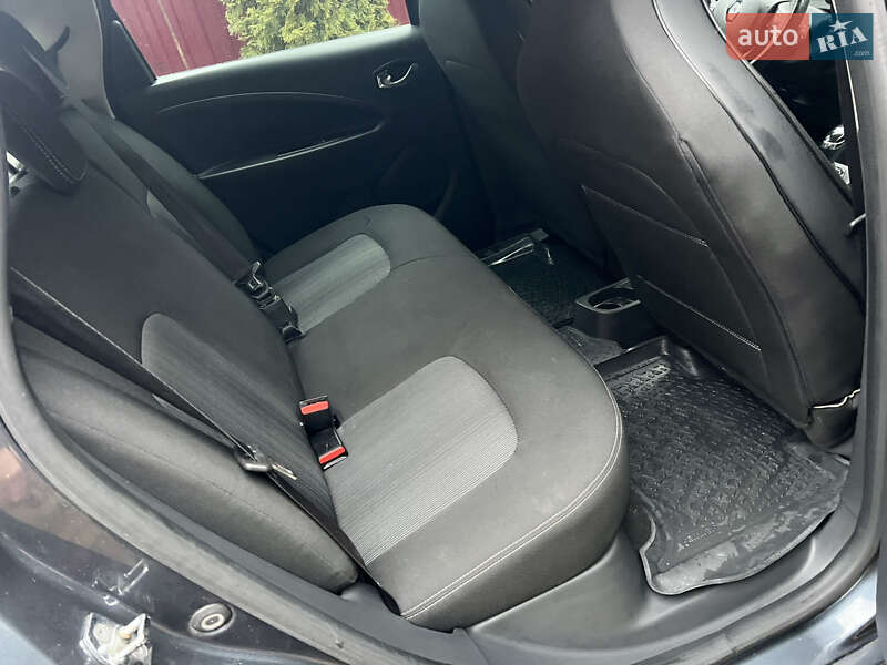 Хэтчбек Renault Zoe 2017 в Львове