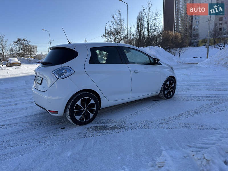 Хэтчбек Renault Zoe 2018 в Киеве