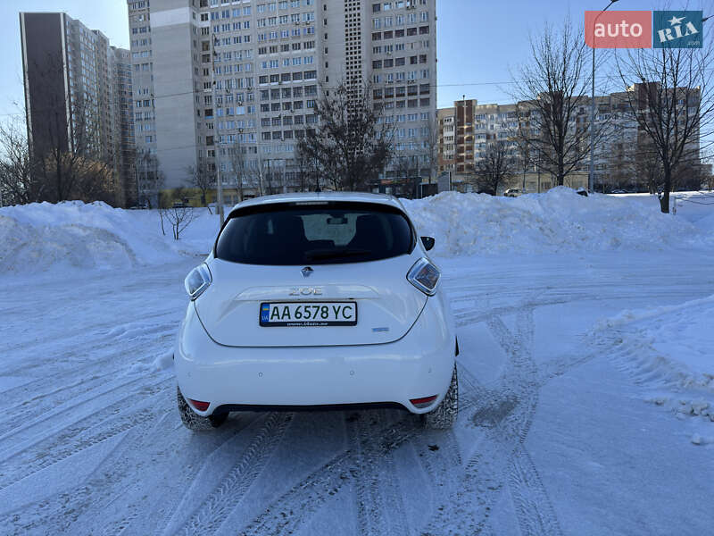 Хэтчбек Renault Zoe 2018 в Киеве